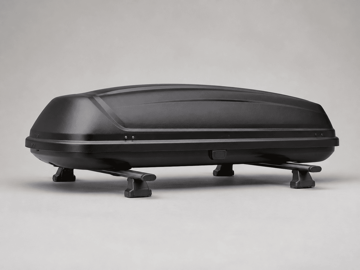 Representative Force 3 rooftop cargo box studio view